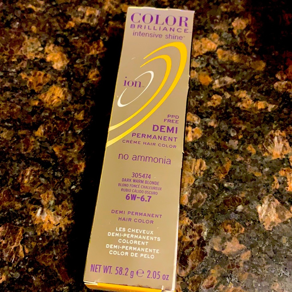 Color Brilliance • intensive shine • permanent • no ammonia • Dark Warm Blonde